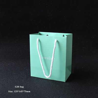 Tiffany 파란 우단 안대기를 가진 주문 포장 보석함 어깨 유형