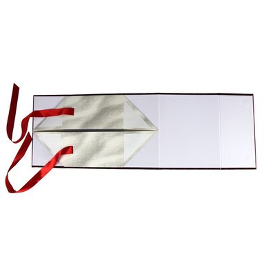 레이저 컷 리본 마감 발렌타인 데이 선물 상자 25.5*12.5*20.5cm