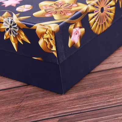 라피아 종이를 가진 감색 주문 화장용 포장 상자 20*20*10cm